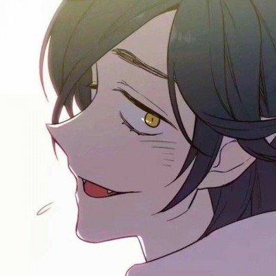 公厕惊现小白盒形似摄像头引担忧